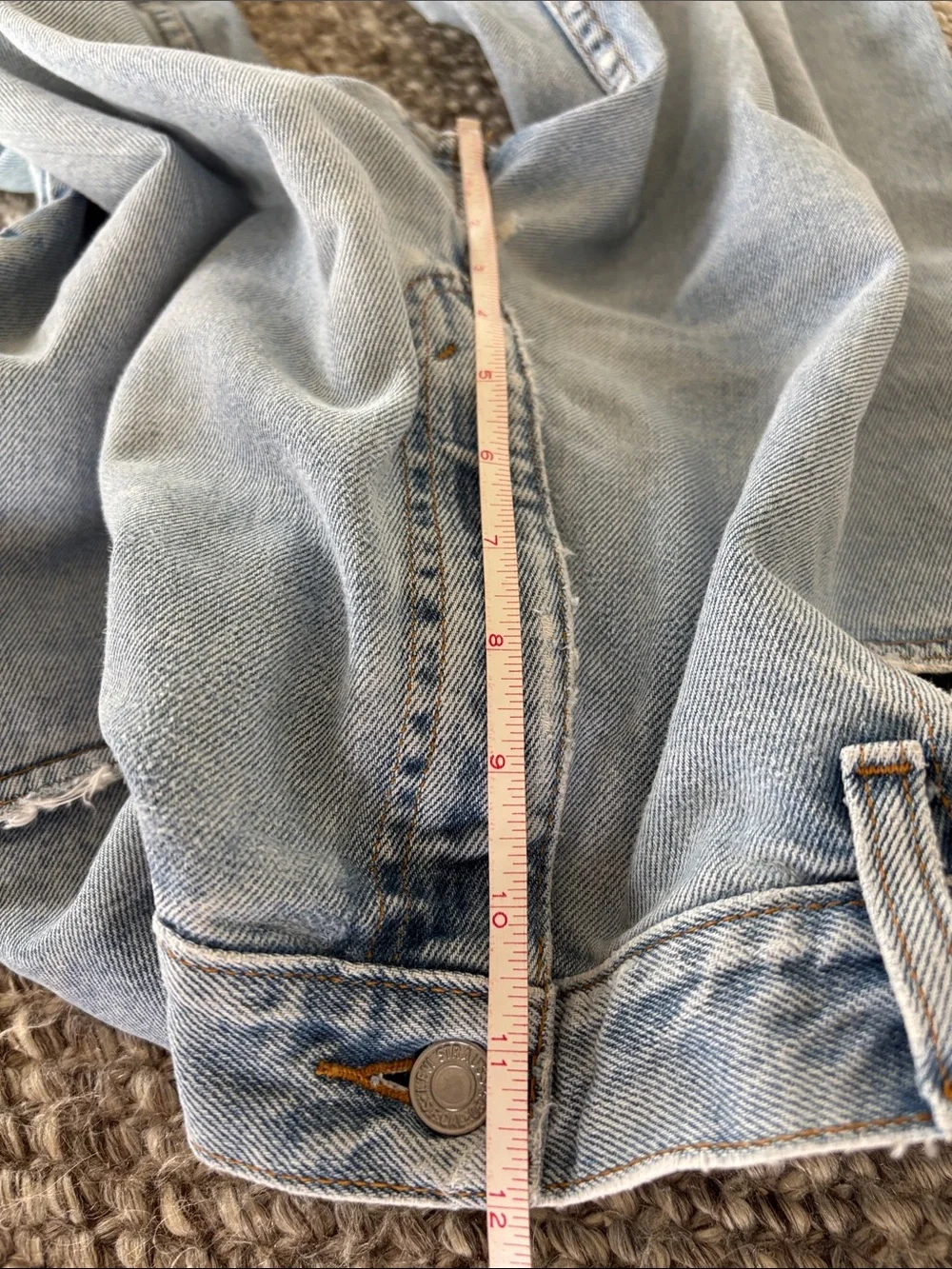 VTG 1989 Levi's 560 Loose Fit Tapered Jeans 34x30 Blank Tab Made in USA Thrashed